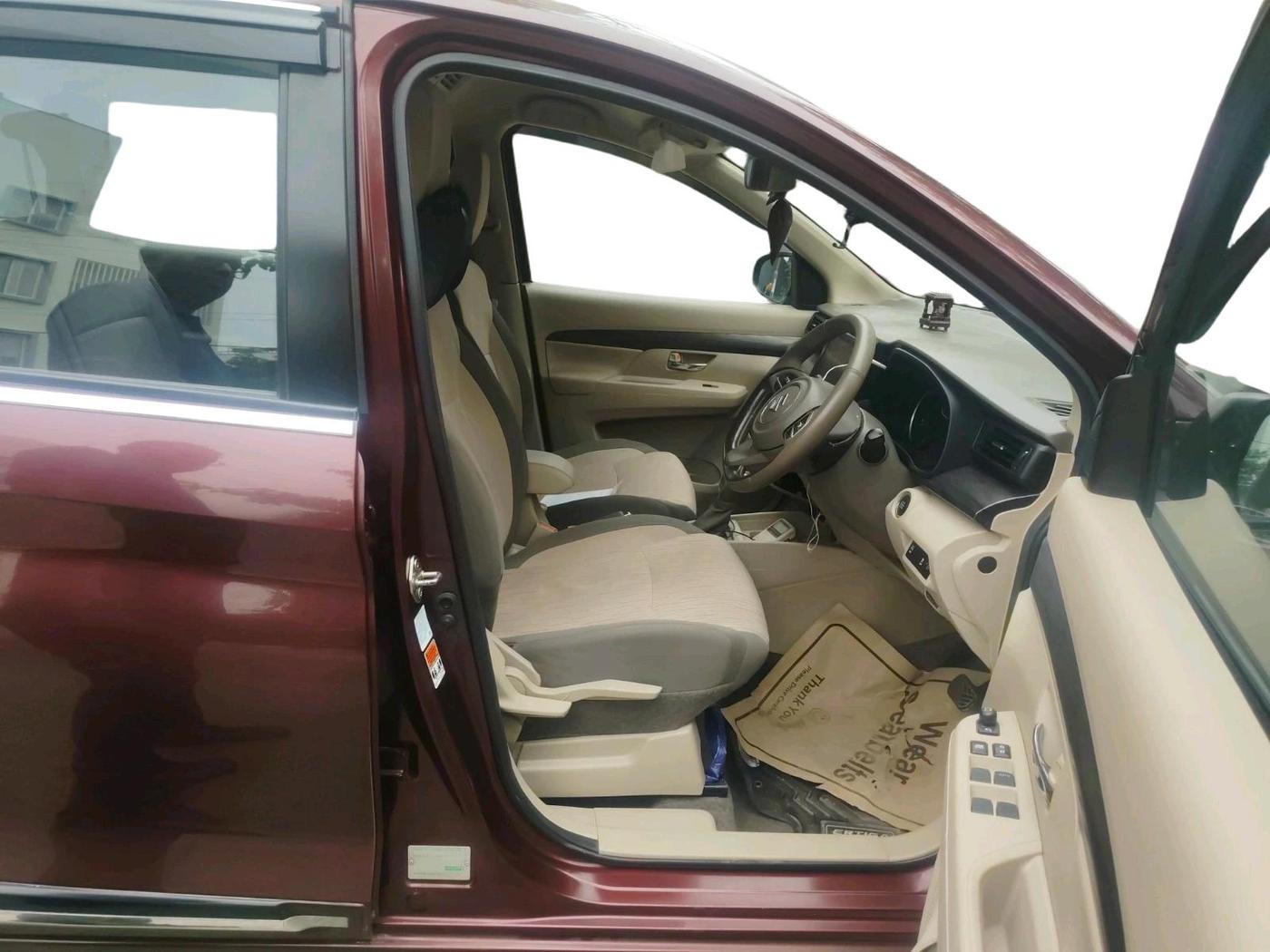 2022 Maruti Ertiga ZXI+ AT SHVS, Petrol, Automatic, 30,858 km, interior