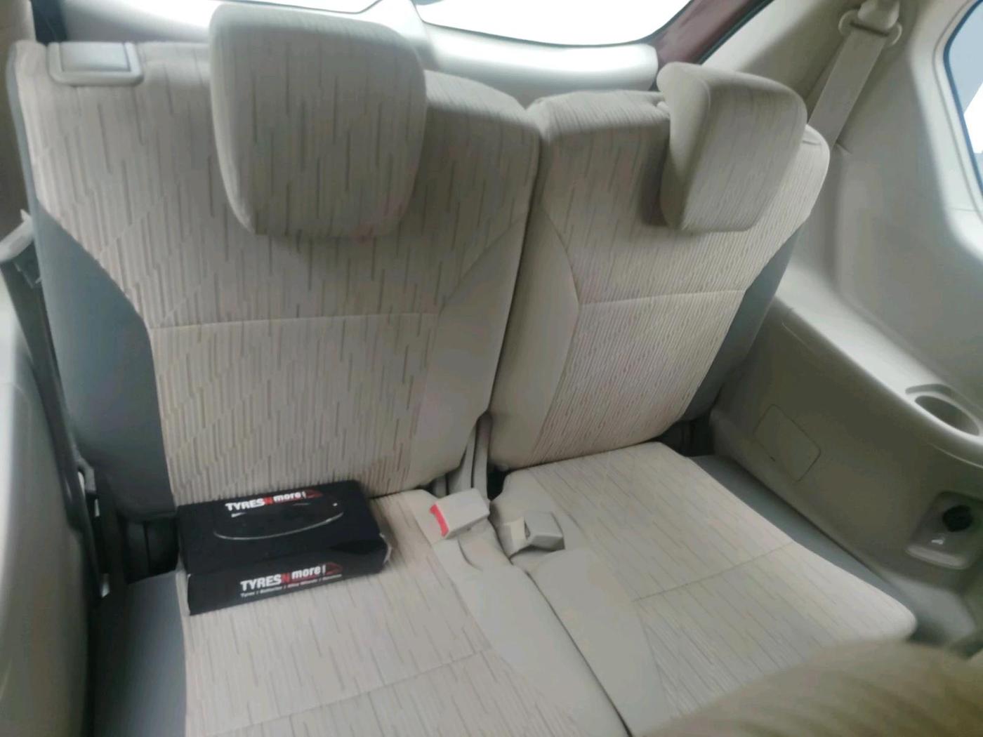 2022 Maruti Ertiga ZXI+ AT SHVS, Petrol, Automatic, 30,858 km, interior