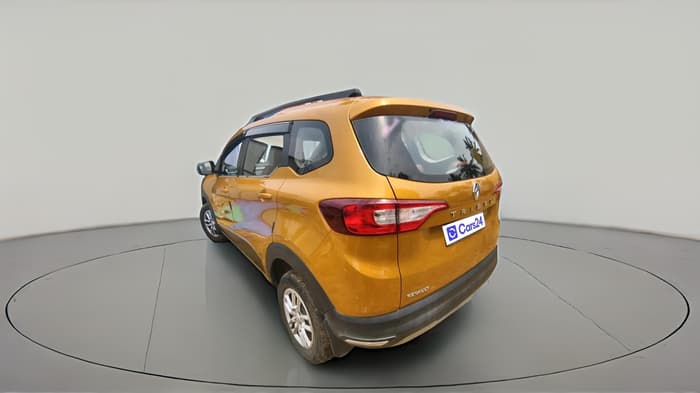 2022 Renault TRIBER RXT, Petrol, Manual, 42,000 km, exterior