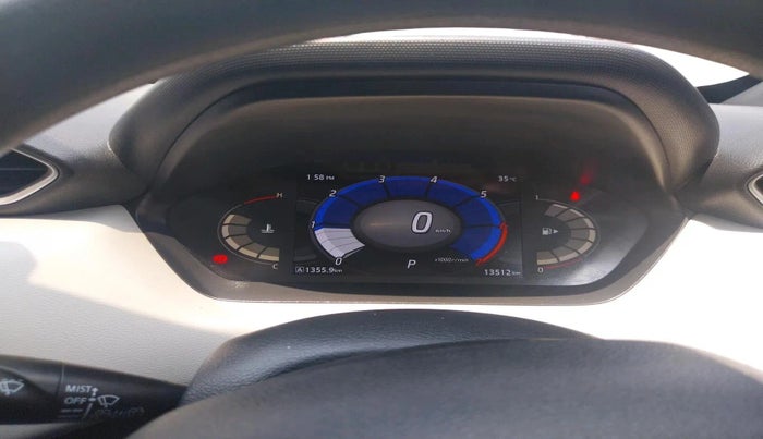 2023 Nissan MAGNITE XV TURBO CVT DUAL TONE, Petrol, Automatic, 13,512 km, interior