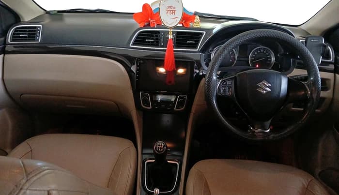 2015 Maruti Ciaz ZXI, Petrol, Manual, 1,19,836 km, interior