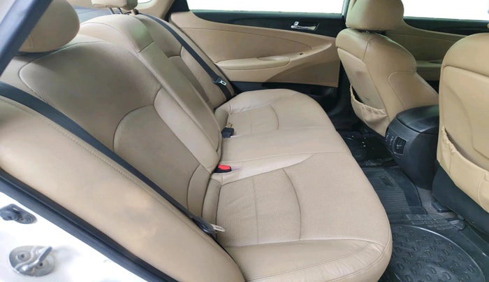 2012 Hyundai Sonata 2.4 GDI AT, Petrol, Automatic, 65,352 km, interior