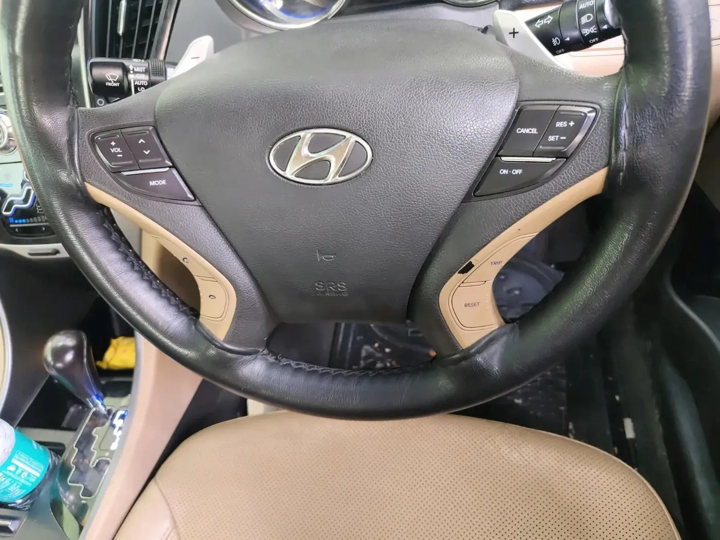 2012 Hyundai Sonata 2.4 GDI AT, Petrol, Automatic, 65,352 km, interior
