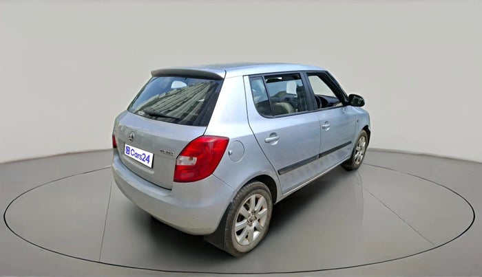 2013 Skoda Fabia ELEGANCE 1.2 MPI, Petrol, Manual, 1,19,057 km, exterior