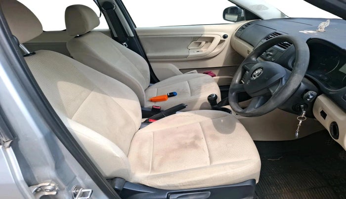 2013 Skoda Fabia ELEGANCE 1.2 MPI, Petrol, Manual, 1,19,057 km, interior