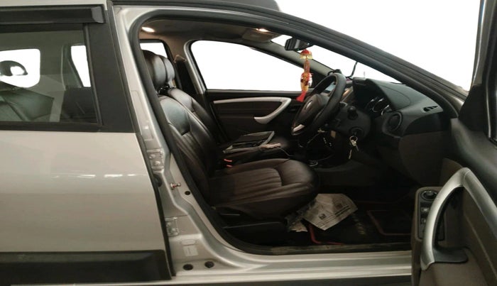 2018 Renault Duster RXS CVT, Petrol, Automatic, 29,852 km, interior