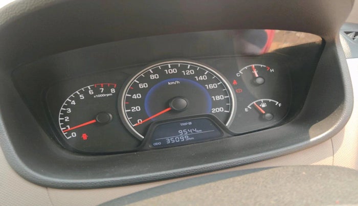 2018 Hyundai Grand i10 MAGNA 1.2 KAPPA VTVT, Petrol, Manual, 35,099 km, interior