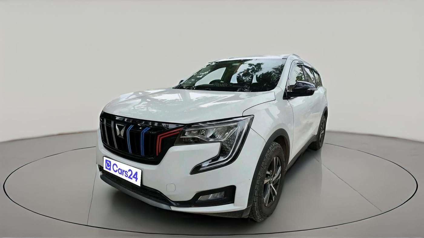 2021 Mahindra XUV700 AX 5 D MT 7 STR, Diesel, Manual, 95,572 km, exterior