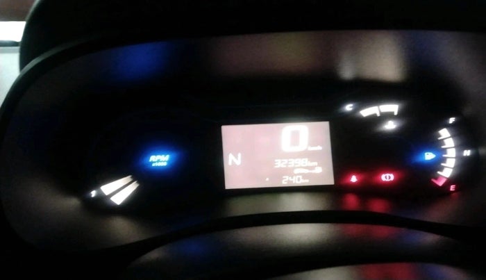 2020 Renault Kwid RXT 1.0 AMT (O), Petrol, Automatic, 32,398 km, interior