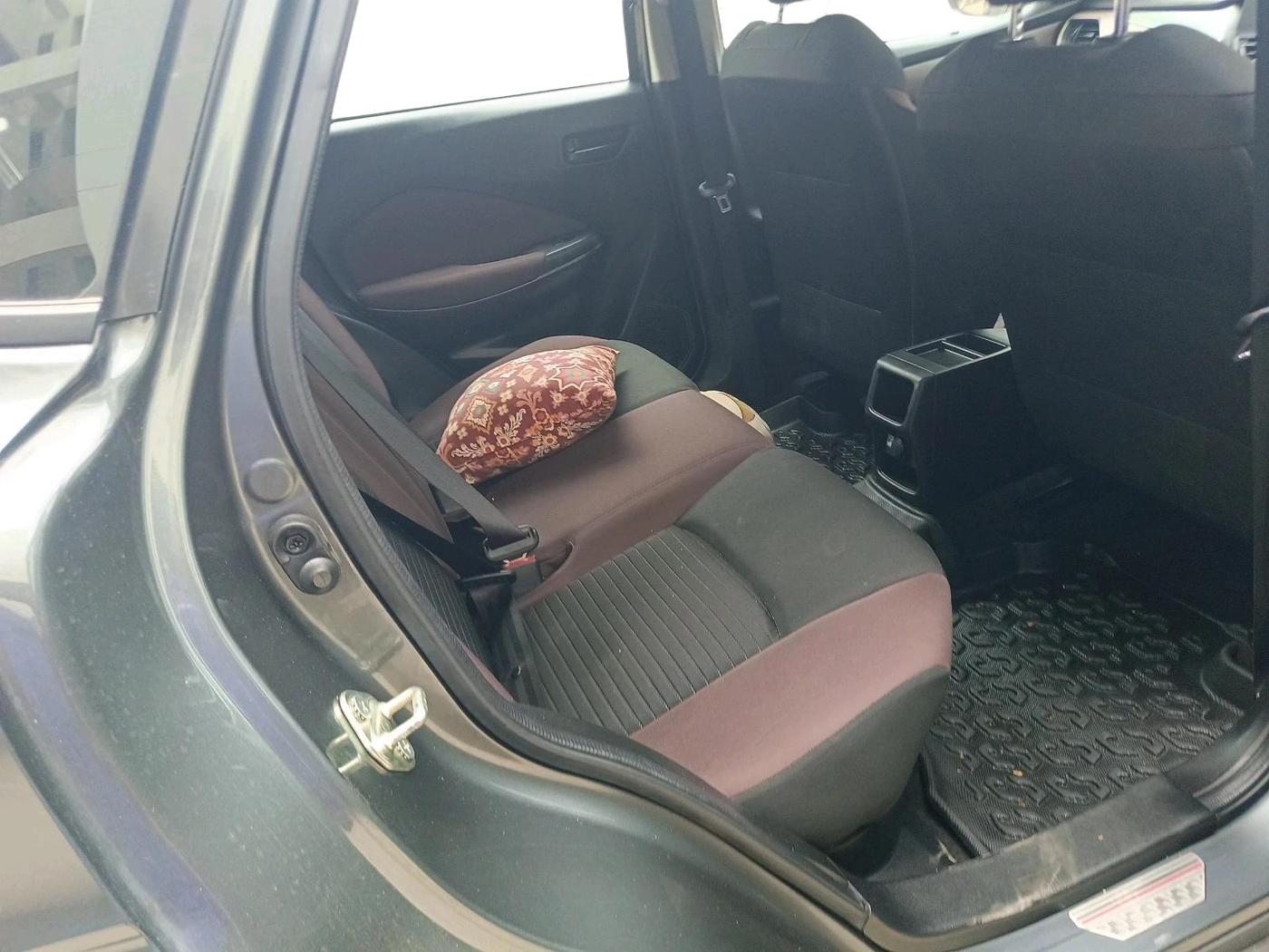 2023 Maruti FRONX DELTA PLUS 1.2L AGS, Petrol, Automatic, 19,713 km, interior