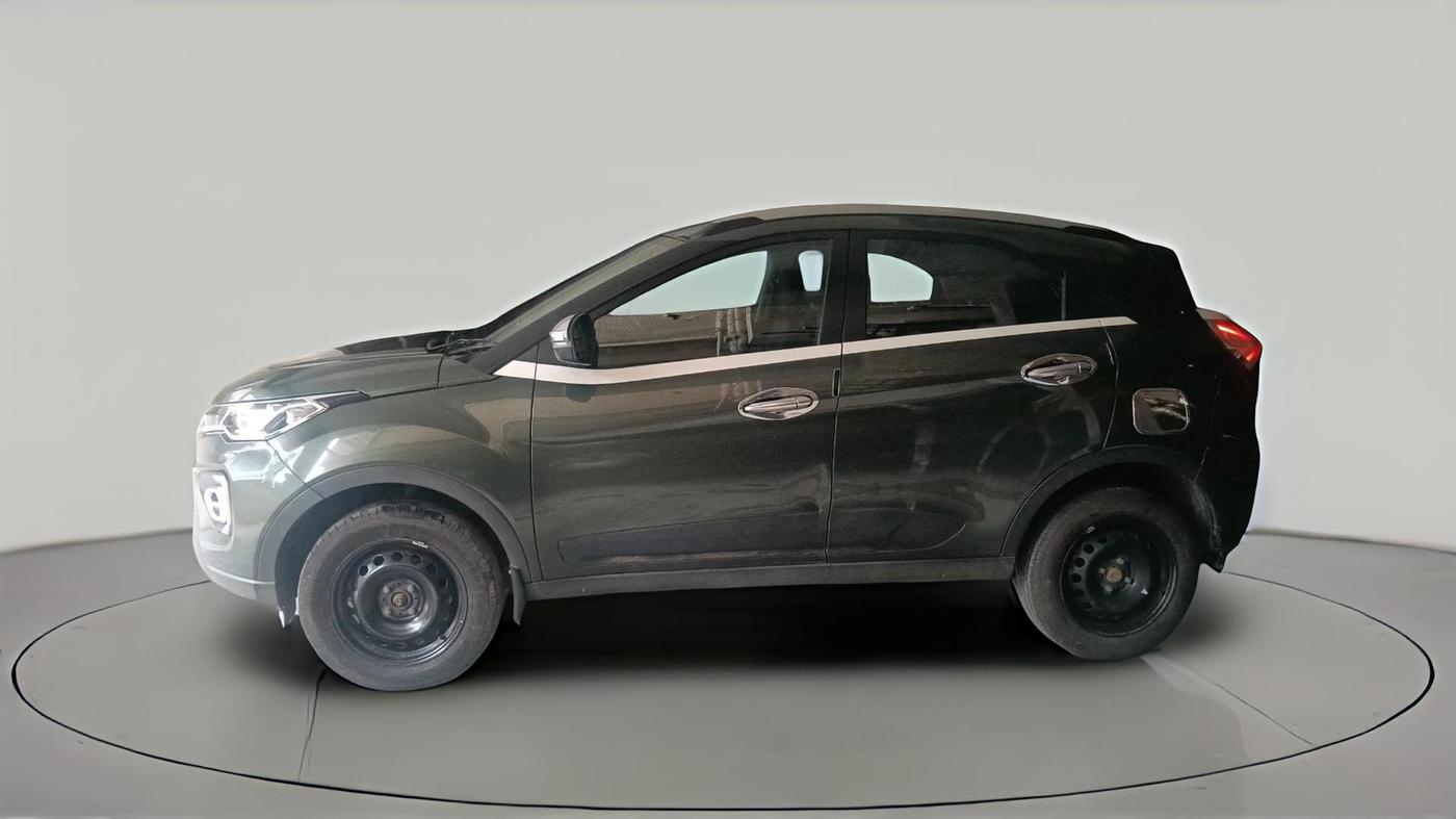 2022 Tata NEXON XM SUNROOF PETROL, Petrol, Manual, 53,205 km, exterior