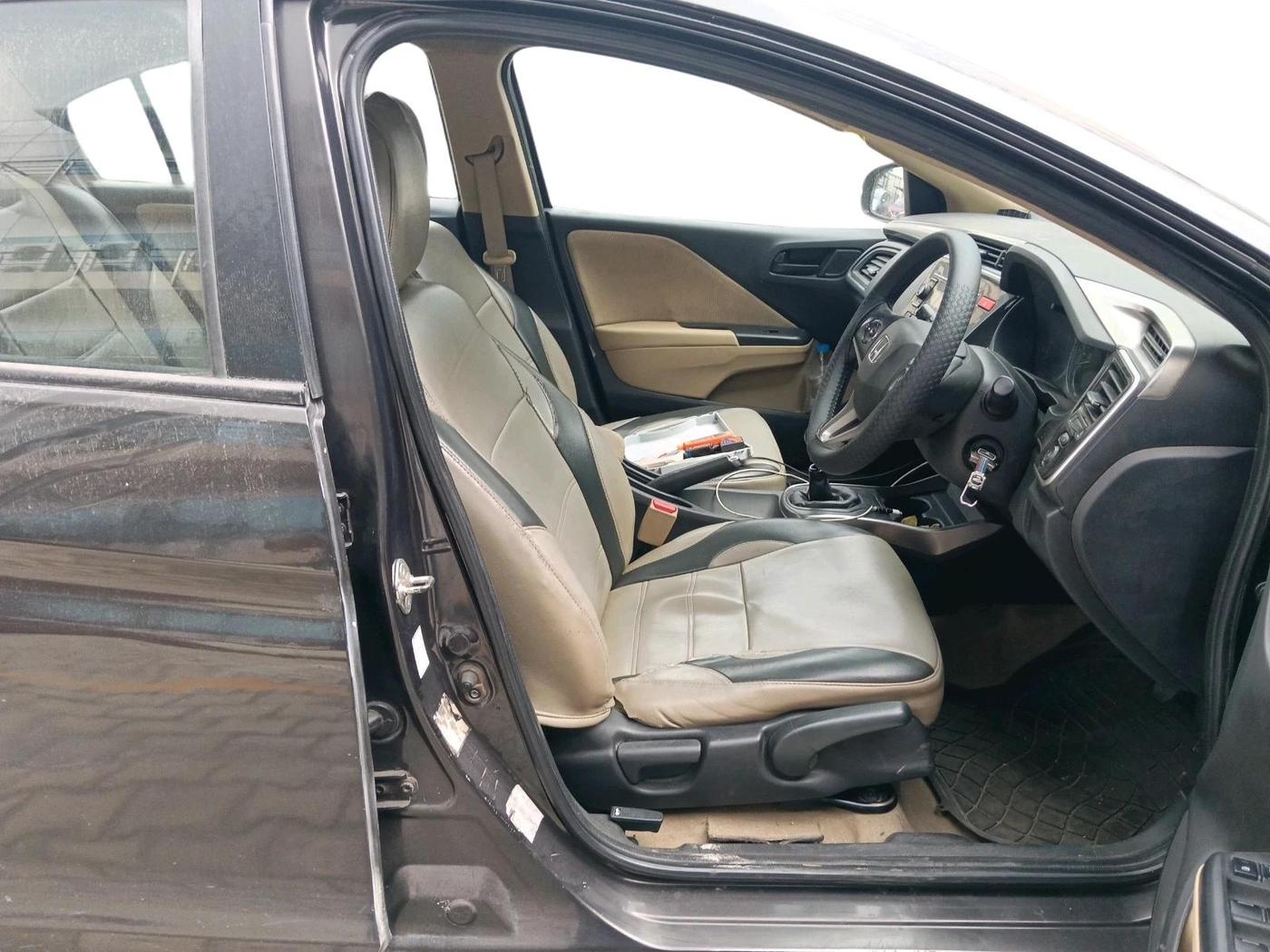 2014 Honda City 1.5L I-DTEC SV, Diesel, Manual, 1,07,960 km, interior