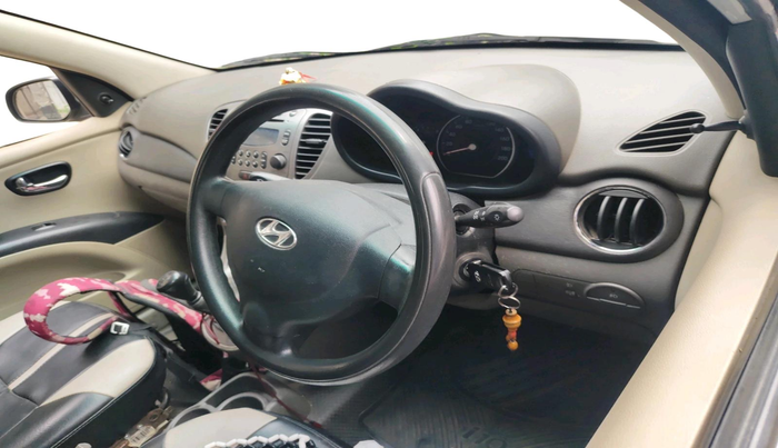 2015 Hyundai i10 SPORTZ 1.1, Petrol, Manual, 52,903 km, interior