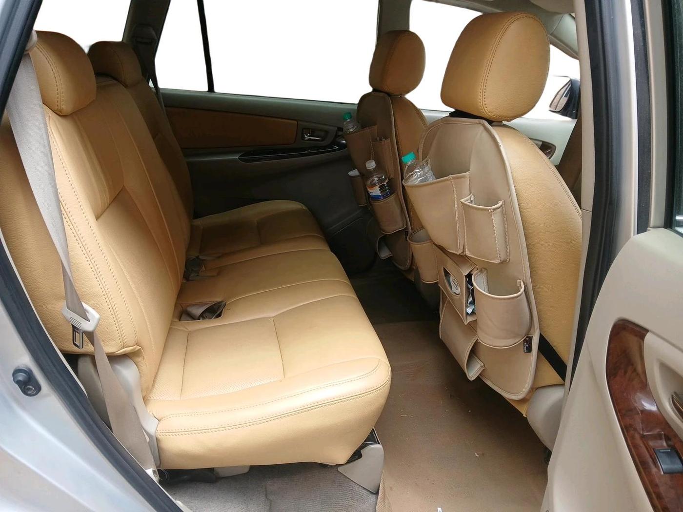 2013 Toyota Innova 2.5 VX 8 STR, Diesel, Manual, 1,79,985 km, interior