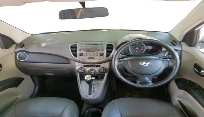 2010 Hyundai i10 SPORTZ 1.2 AT, Petrol, Automatic, 52,781 km, interior