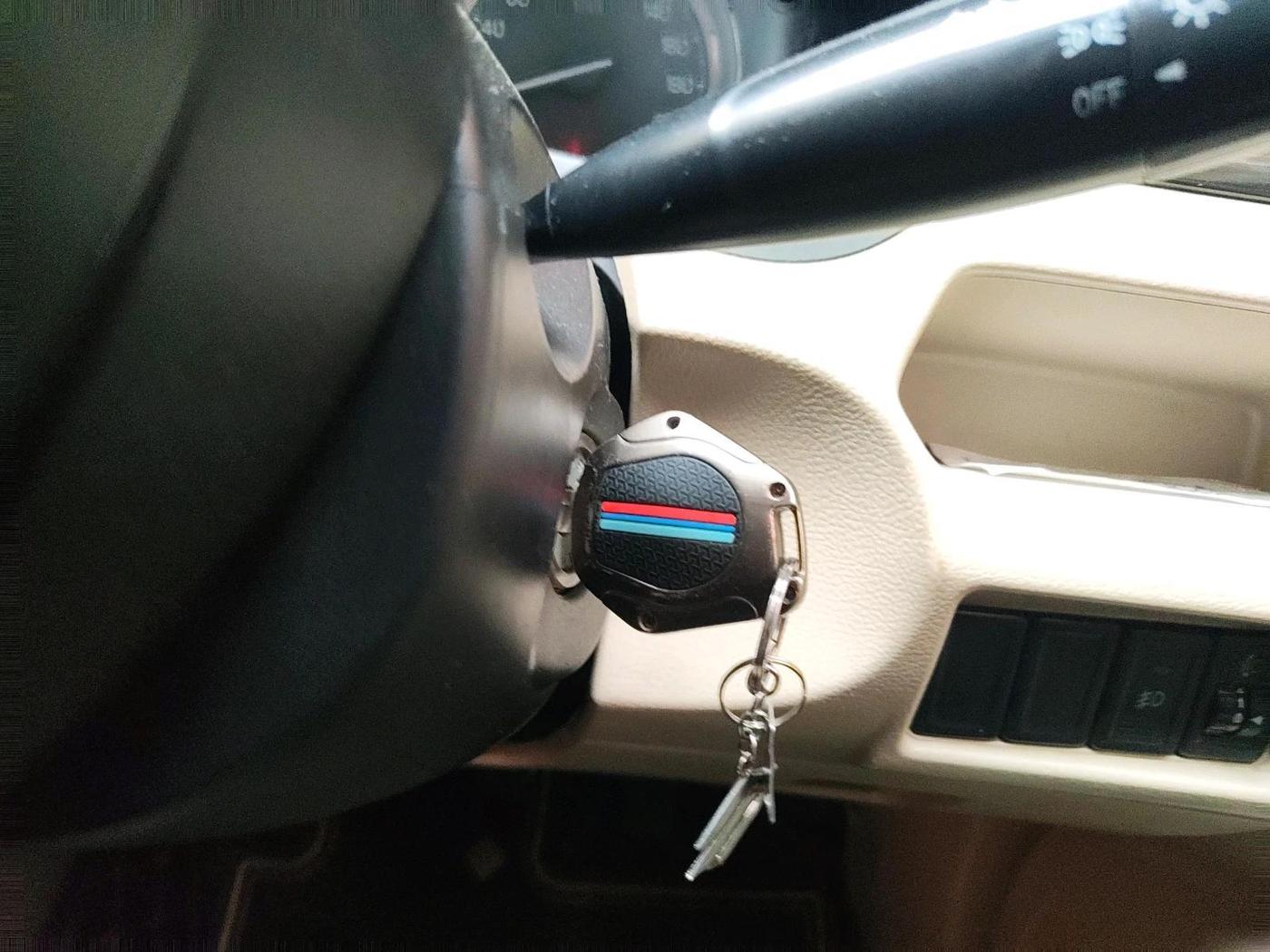 2014 Maruti Ciaz VXI, Petrol, Manual, 1,04,380 km, interior