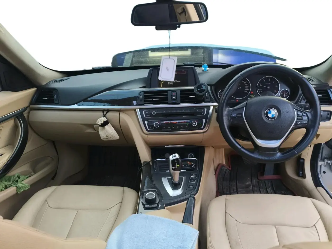 2014 BMW 3 Series 320D GT LUXURY LINE, Diesel, Automatic, 1,10,124 km, interior