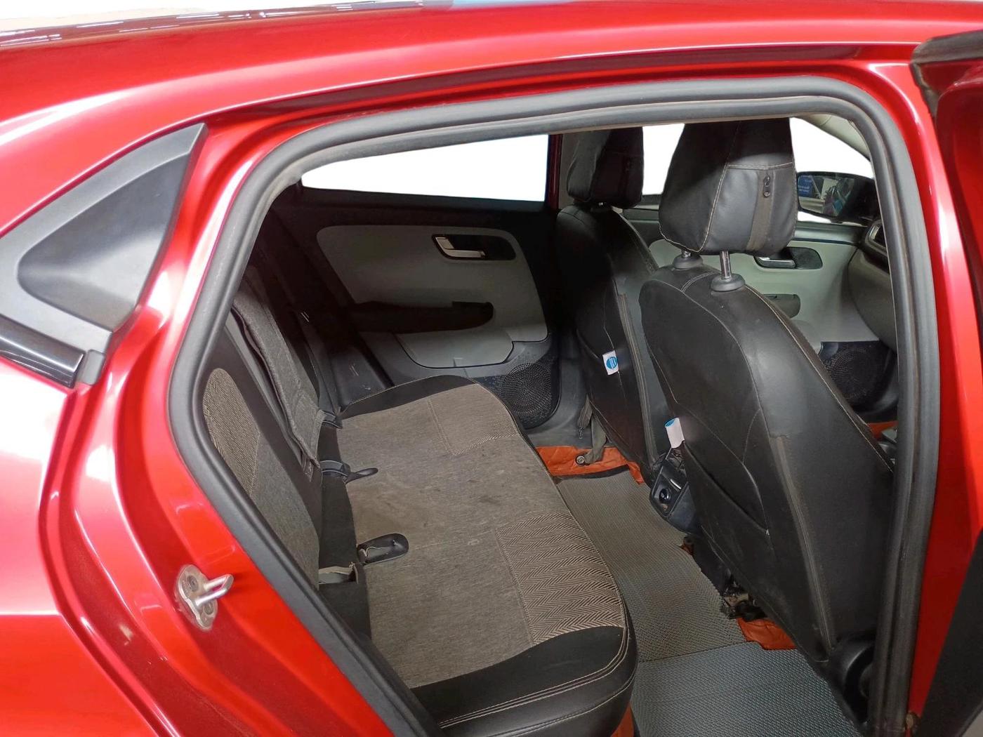 2020 Tata ALTROZ XZ PETROL, Petrol, Manual, 19,468 km, interior