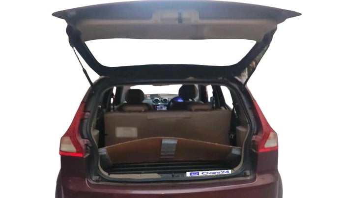 2017 Mahindra E20 Plus P6, Electric, Automatic, 20,550 km, exterior