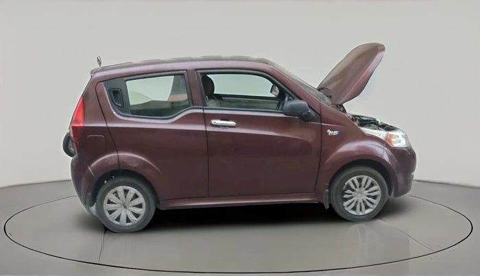 2017 Mahindra E20 Plus P6, Electric, Automatic, 20,550 km, exterior