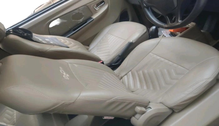 2017 Mahindra E20 Plus P6, Electric, Automatic, 20,550 km, interior