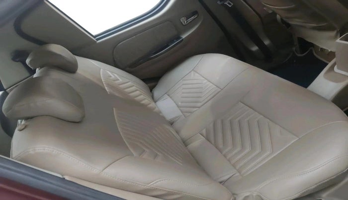 2017 Mahindra E20 Plus P6, Electric, Automatic, 20,550 km, interior