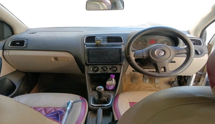 2011 Volkswagen Polo HIGHLINE DIESEL, Diesel, Manual, 1,30,000 km, interior