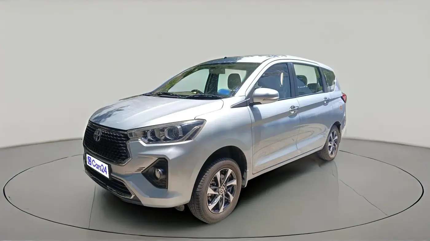 2024 Toyota RUMION V AT , Petrol, Automatic, 7,771 km, exterior