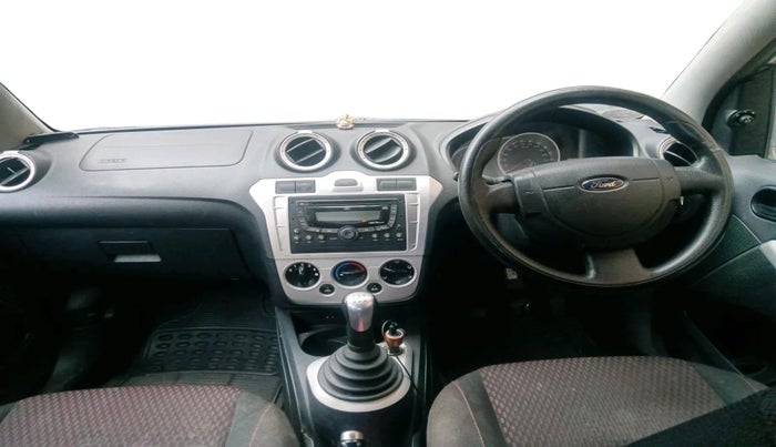 2011 Ford Figo TITANIUM 1.4 DIESEL, Diesel, Manual, 1,43,894 km, interior