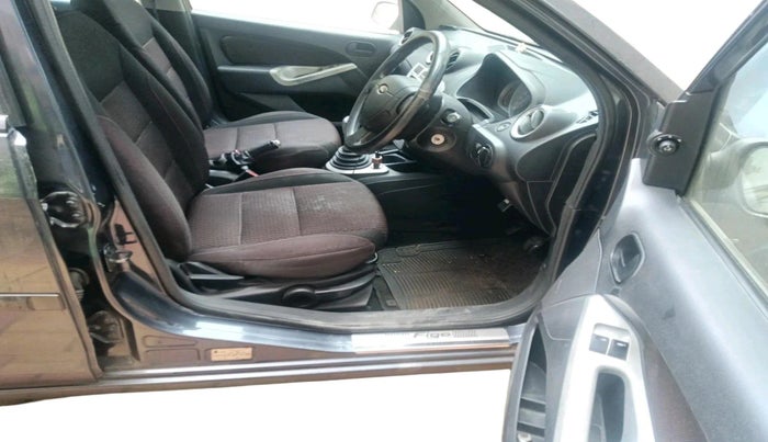 2011 Ford Figo TITANIUM 1.4 DIESEL, Diesel, Manual, 1,43,894 km, interior