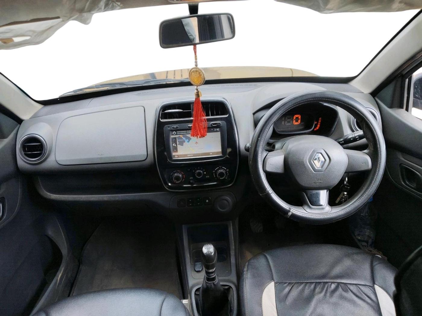 2016 Renault Kwid RXT 1.0, Petrol, Manual, 76,222 km, interior