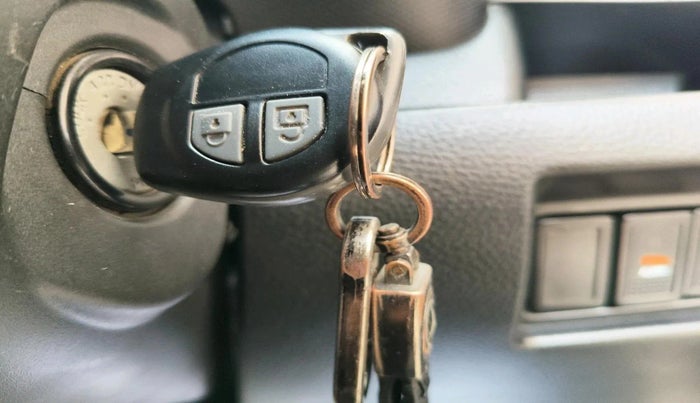 2013 Maruti Swift VDI, Diesel, Manual, 98,287 km, interior