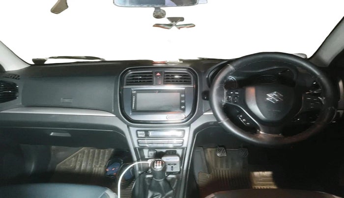 2017 Maruti Vitara Brezza ZDI PLUS, Diesel, Manual, 1,96,259 km, interior