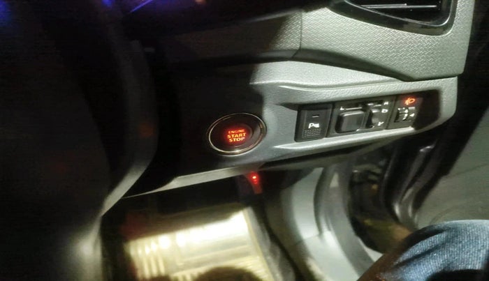 2017 Maruti Vitara Brezza ZDI PLUS, Diesel, Manual, 1,96,259 km, interior