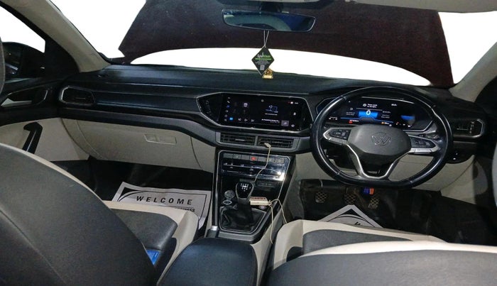 2023 Volkswagen TAIGUN TOPLINE 1.0 TSI MT, Petrol, Manual, 1,81,626 km, interior