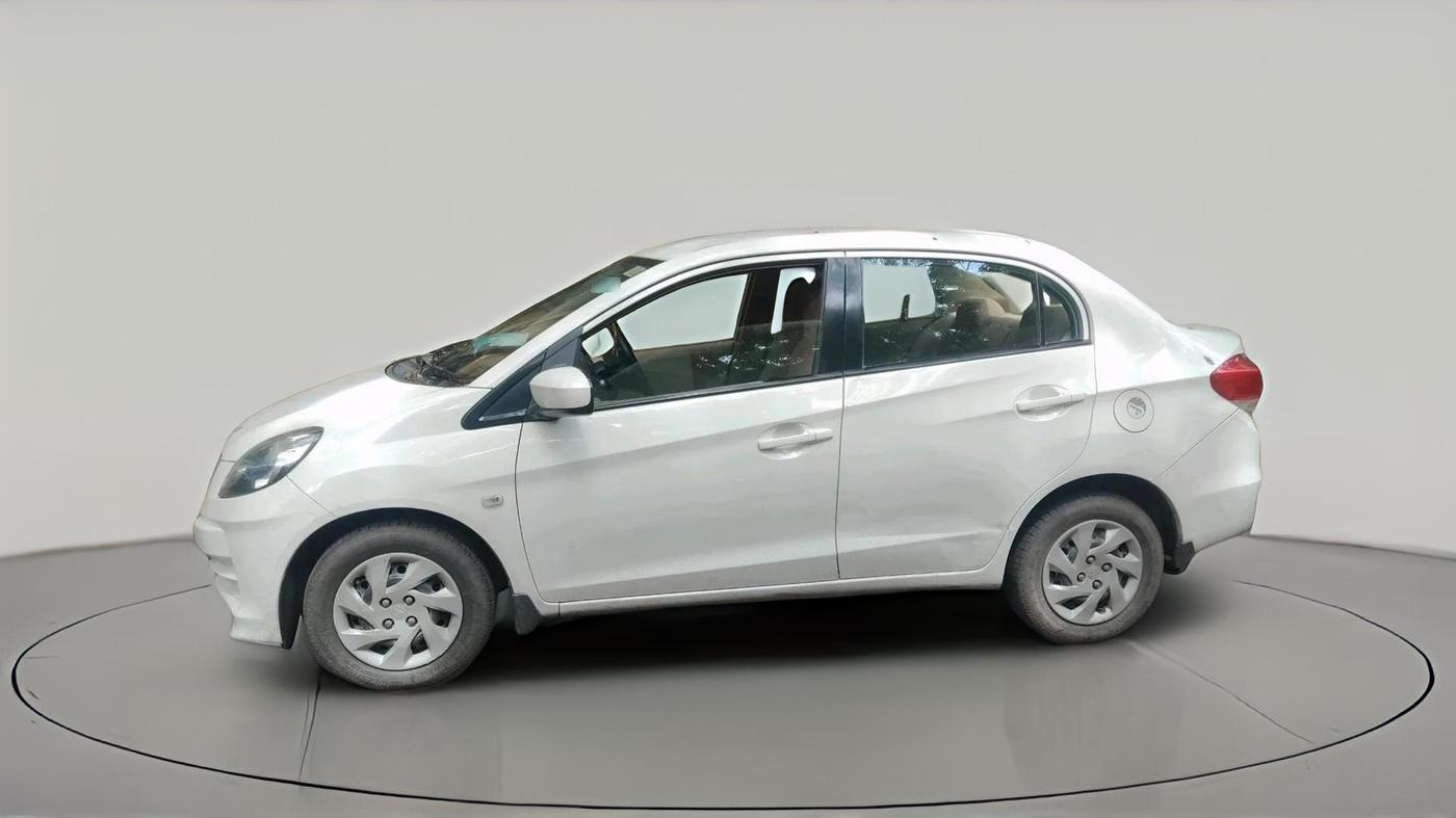 2013 Honda Amaze 1.5L I-DTEC S, Diesel, Manual, 96,097 km, exterior
