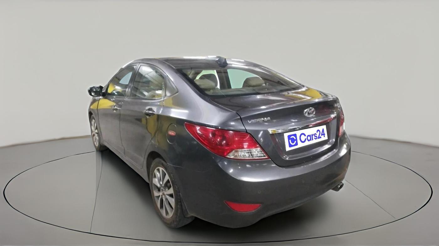 2013 Hyundai Verna FLUIDIC 1.6 CRDI SX, Diesel, Manual, 1,25,860 km, exterior
