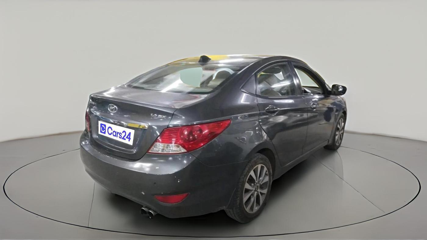 2013 Hyundai Verna FLUIDIC 1.6 CRDI SX, Diesel, Manual, 1,25,860 km, exterior