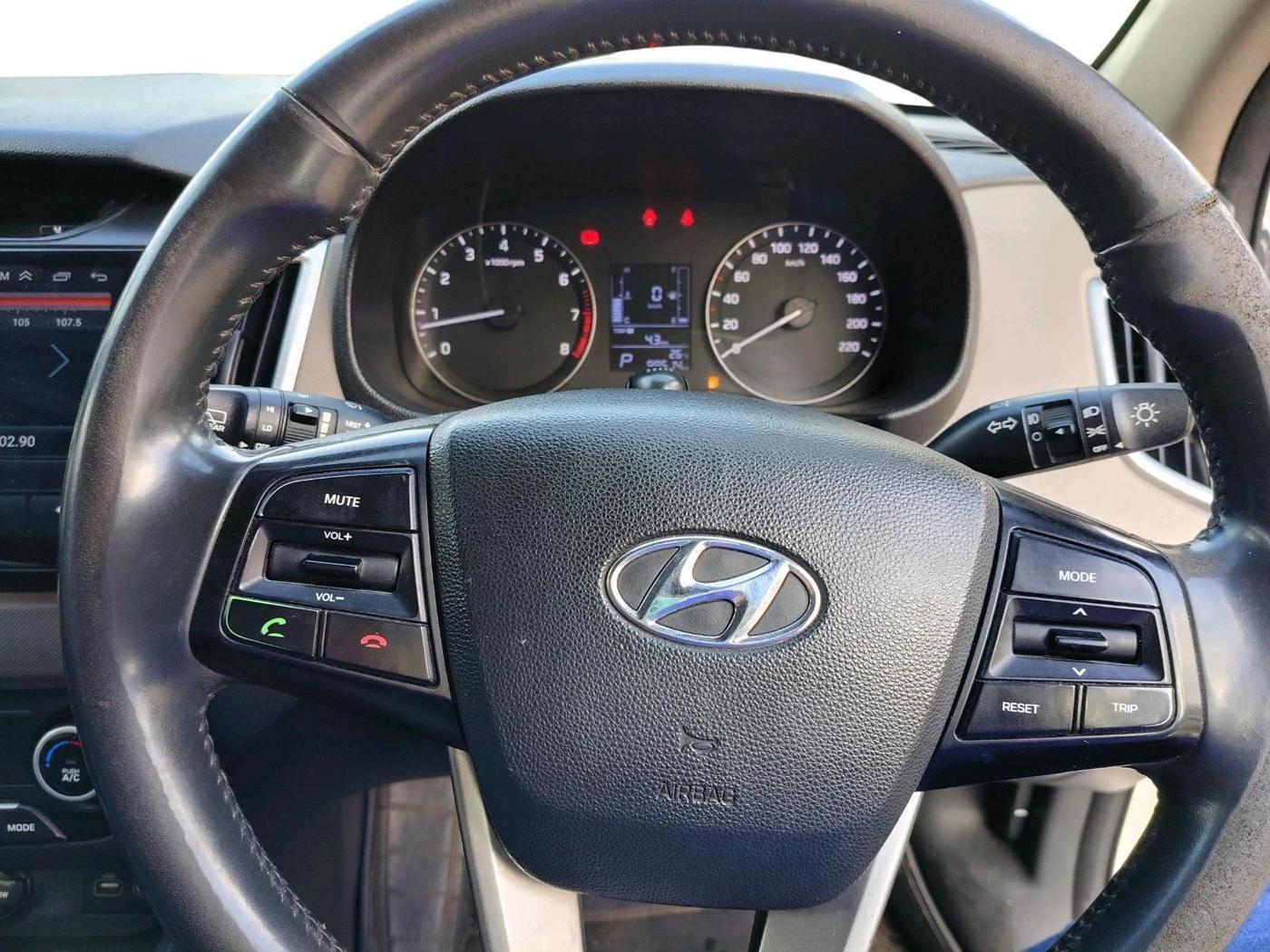 2018 Hyundai Creta SX PLUS AT 1.6 PETROL, CNG, Automatic, 98,514 km, interior