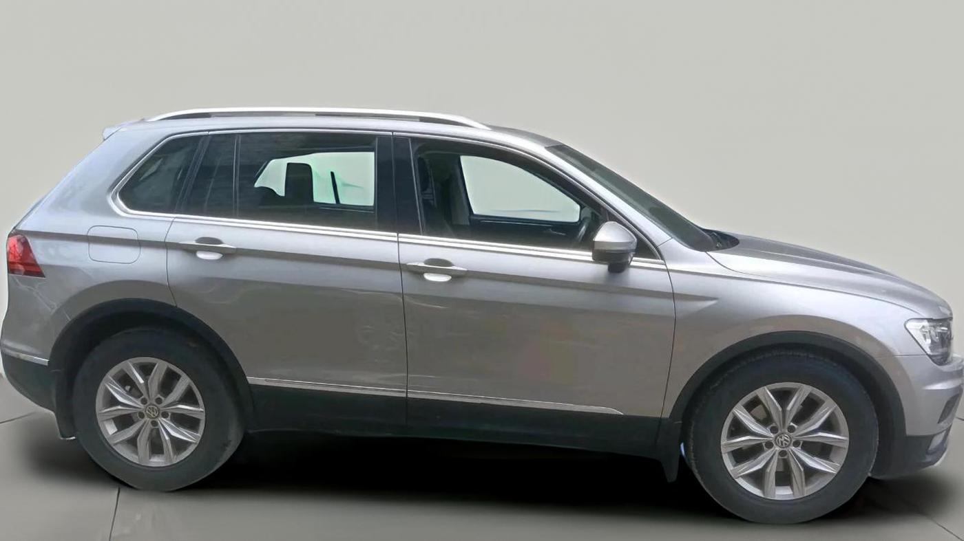 2018 Volkswagen TIGUAN HIGHLINE TDI AT, Diesel, Automatic, 1,10,810 km, exterior