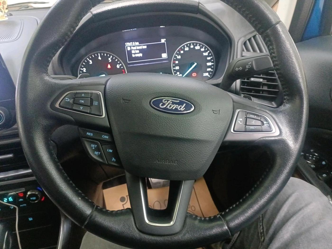 2019 Ford Ecosport TITANIUM + 1.5L PETROL AT, Petrol, Automatic, 17,407 km, interior