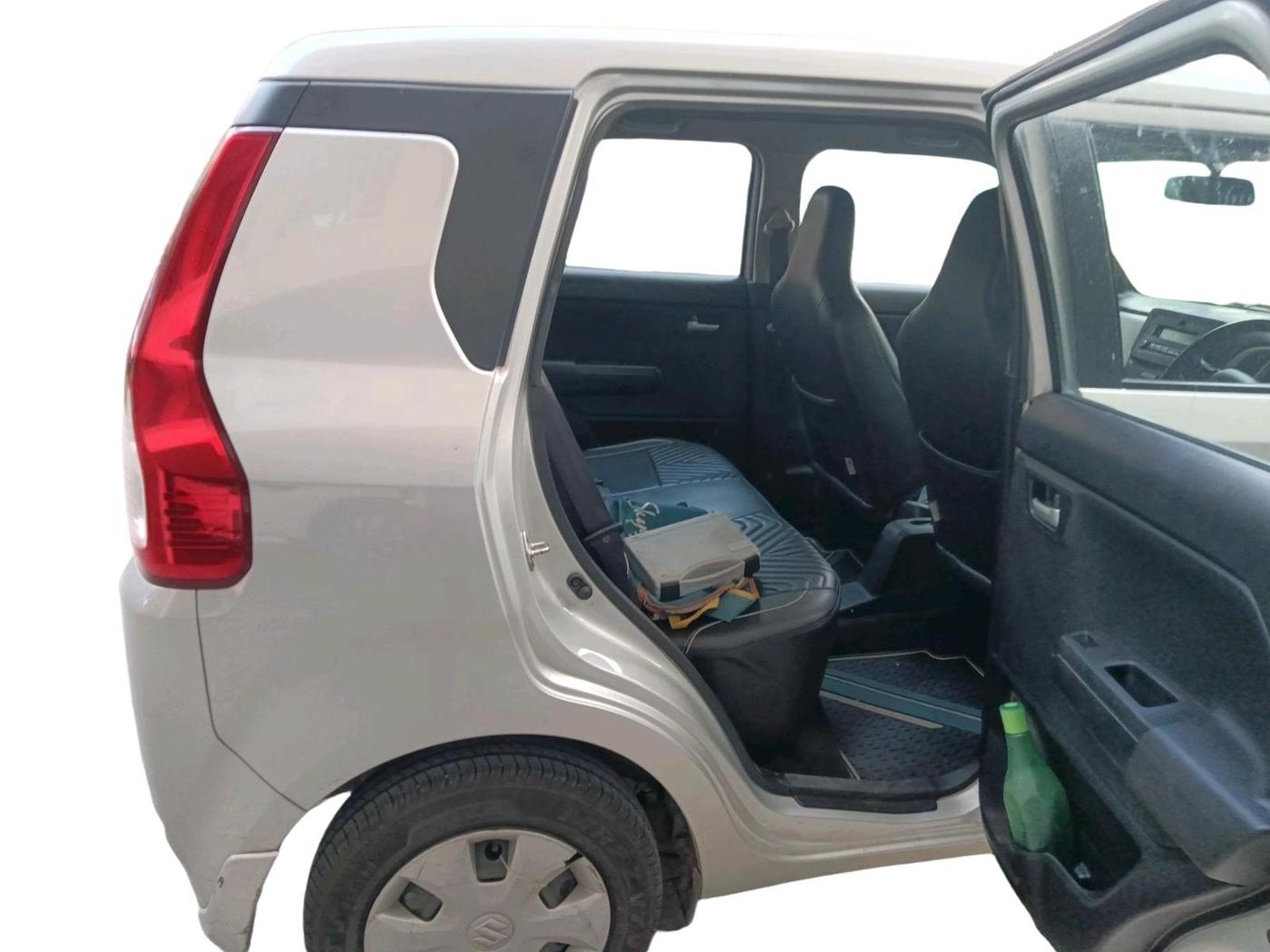 2019 Maruti New Wagon-R VXI (O) 1.2, Petrol, Manual, 63,248 km, interior