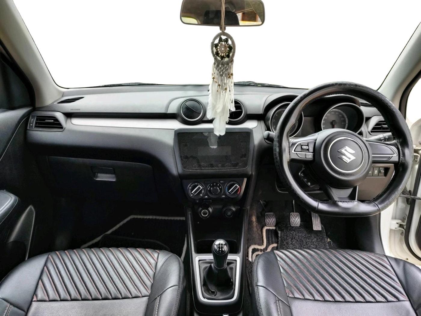 2023 Maruti Swift VXI, Petrol, Manual, 29,985 km, interior