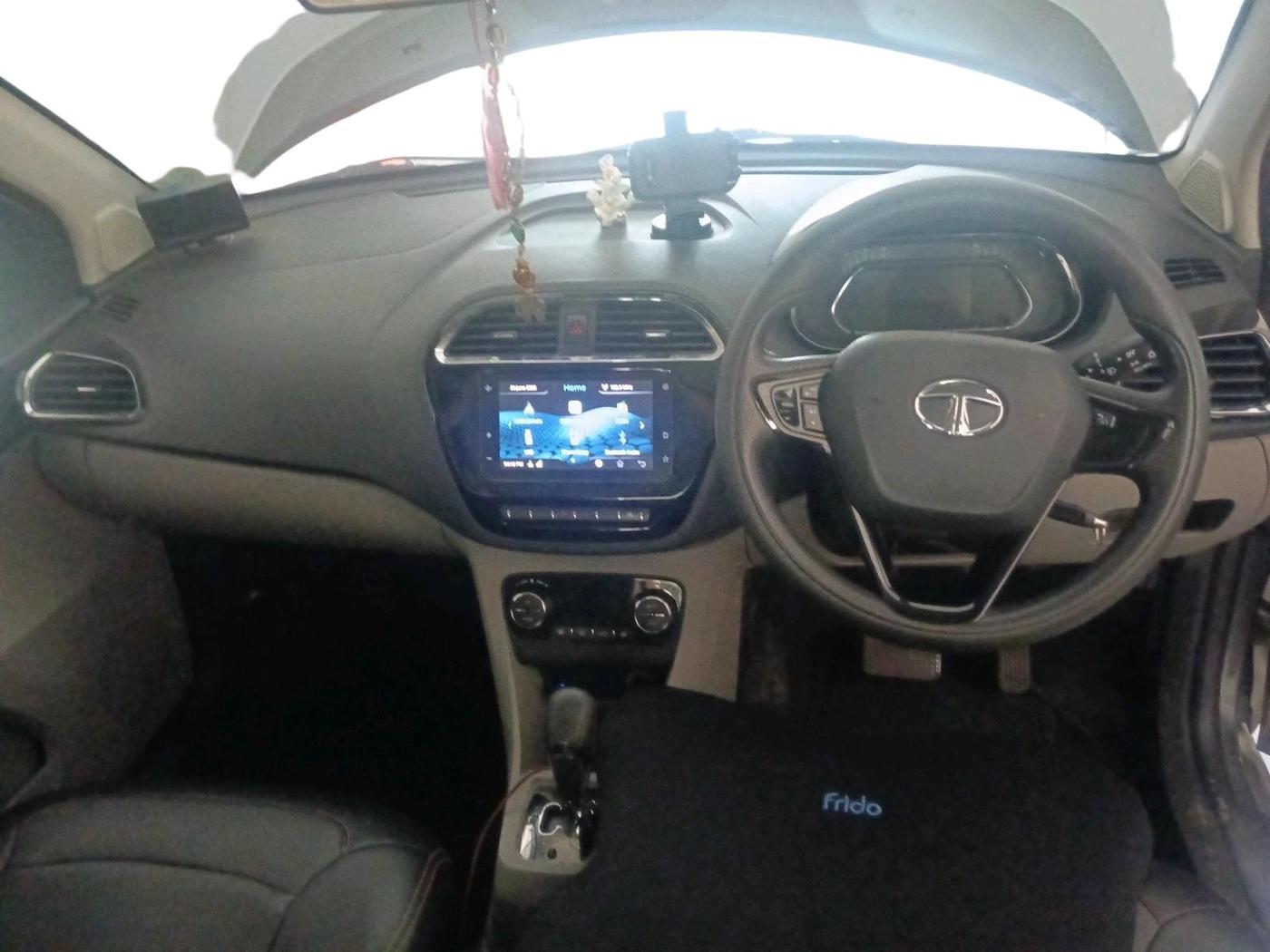 2019 Tata Tiago XZA PLUS PETROL, Petrol, Automatic, 47,727 km, interior