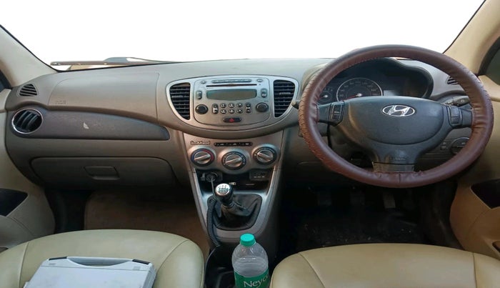 2013 Hyundai i10 ASTA 1.2, Petrol, Manual, 1,12,195 km, interior