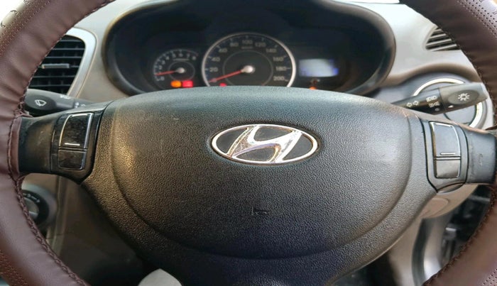 2013 Hyundai i10 ASTA 1.2, Petrol, Manual, 1,12,195 km, interior