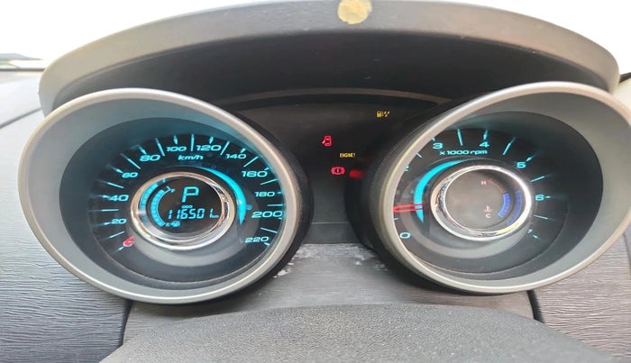 2017 Mahindra XUV500 W8 AT, Diesel, Automatic, 1,16,501 km, interior