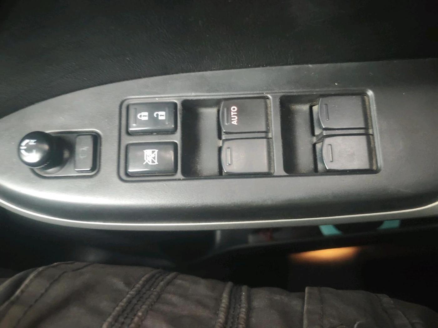 2017 Maruti Baleno ALPHA PETROL 1.2, Petrol, Manual, 1,07,506 km, interior