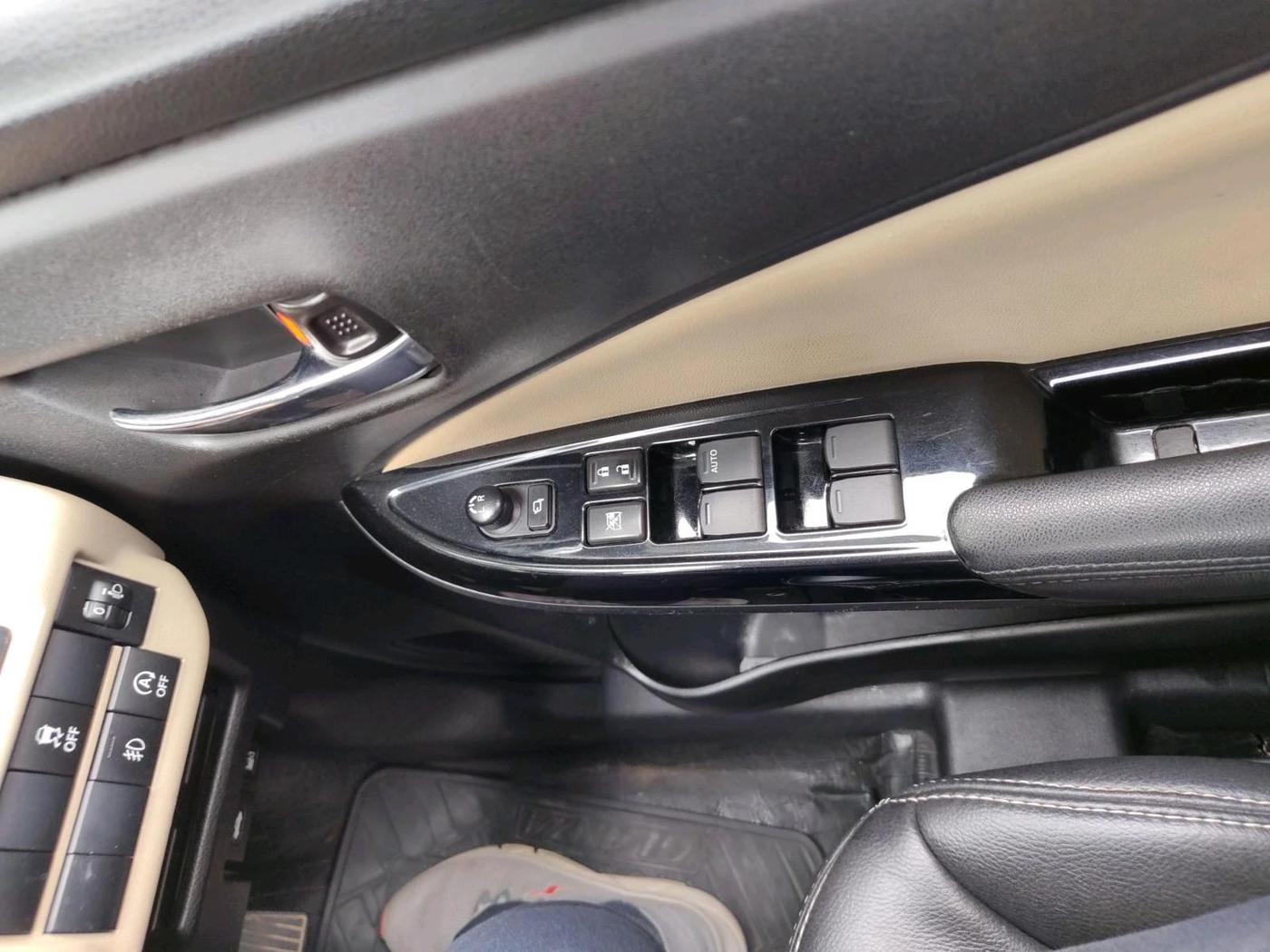 2023 Toyota Glanza G, Petrol, Manual, 51,200 km, interior