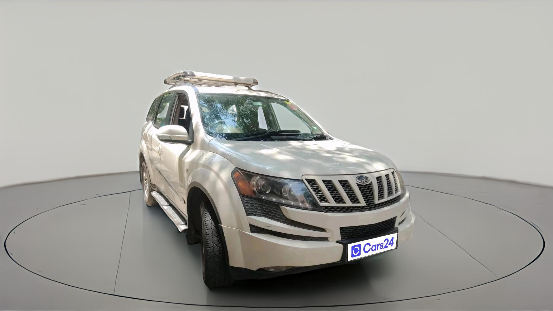 2013 Mahindra XUV500 W8